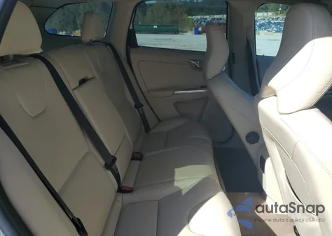 2015 Volvo Xc60 T6 Premier from USA, damaged, VIN YV4902RB6F2599102